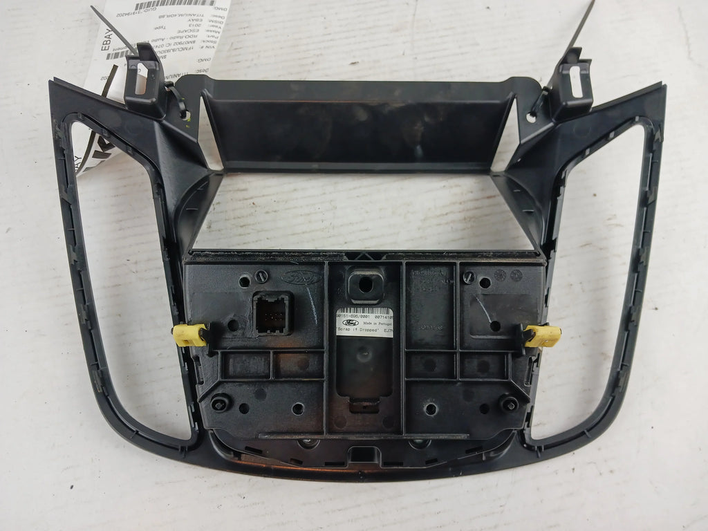 Pre-Owned 2013  Escape  Radio Control Panel OEM (Good)